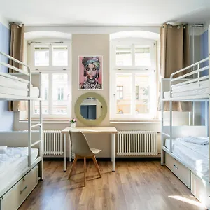 Eastseven Berlino