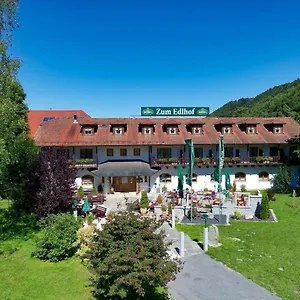 https://zum-edlhof.com-bavaria.com